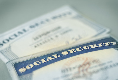 Candidatos a residência permanente podem obter um Social Security Number através do Formulário I-485