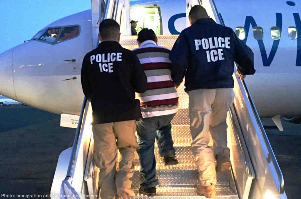 Milhares de imigrantes deportados no governo Trump poderão ter casos revistos